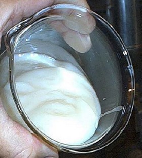 savon produit par des moyens de l'usine de saponification Savon